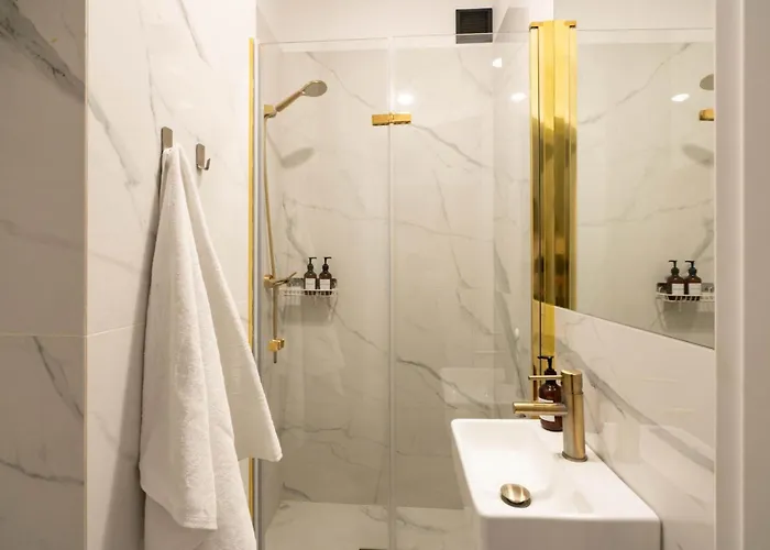 Mki - Chmielna 73 C Center